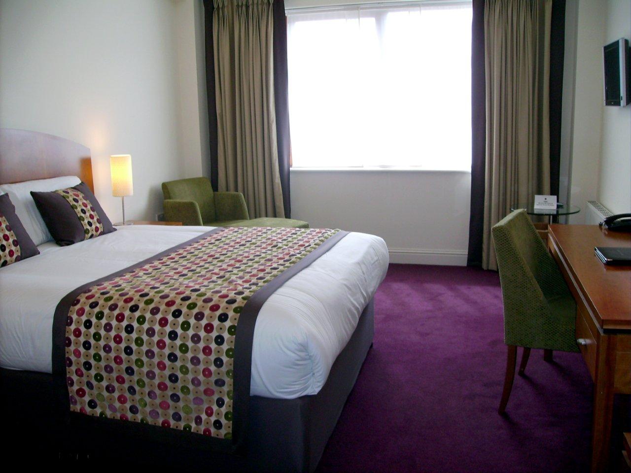 lancaster lodge bedroom