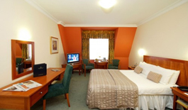 Carrigaline Court hotel